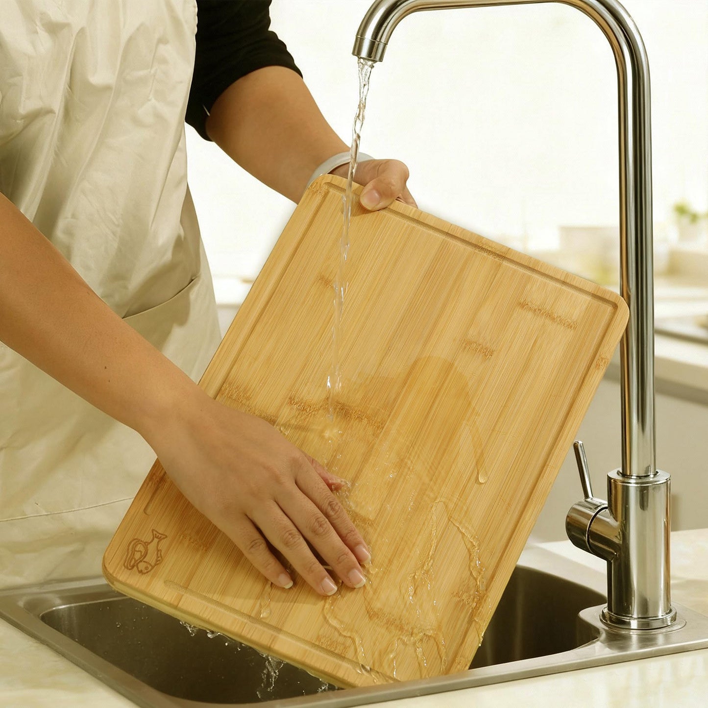Bamboo Cutting Board for Kitchen with Juice Groove, Natural Butcher Block Chopping Boards, Checkered Wooden Cutting Boards Set of 3 with Stand, Knife-Friendly, Serving Tray